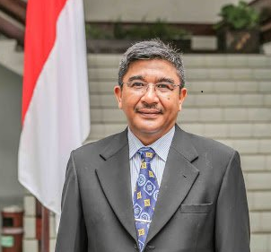 Prof. Dr. Budi Valianto, M.Pd